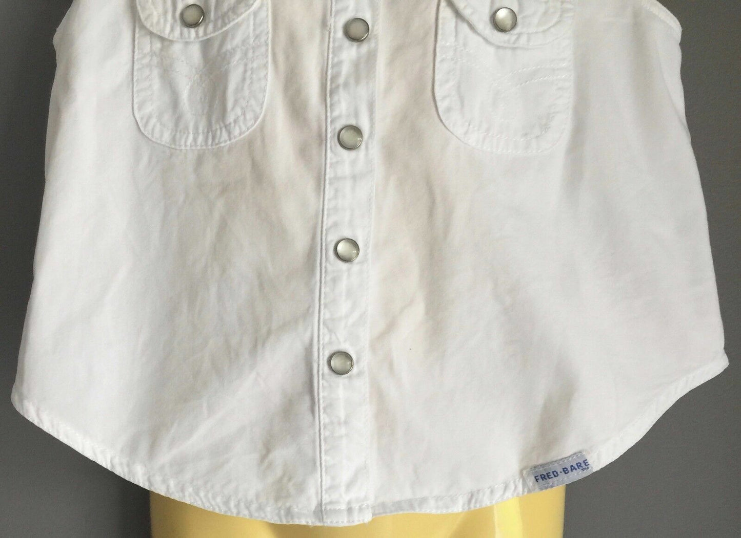 New Girls FRED BARE Shirt White Sleeveless Blouse Size 4 Stylish Casual