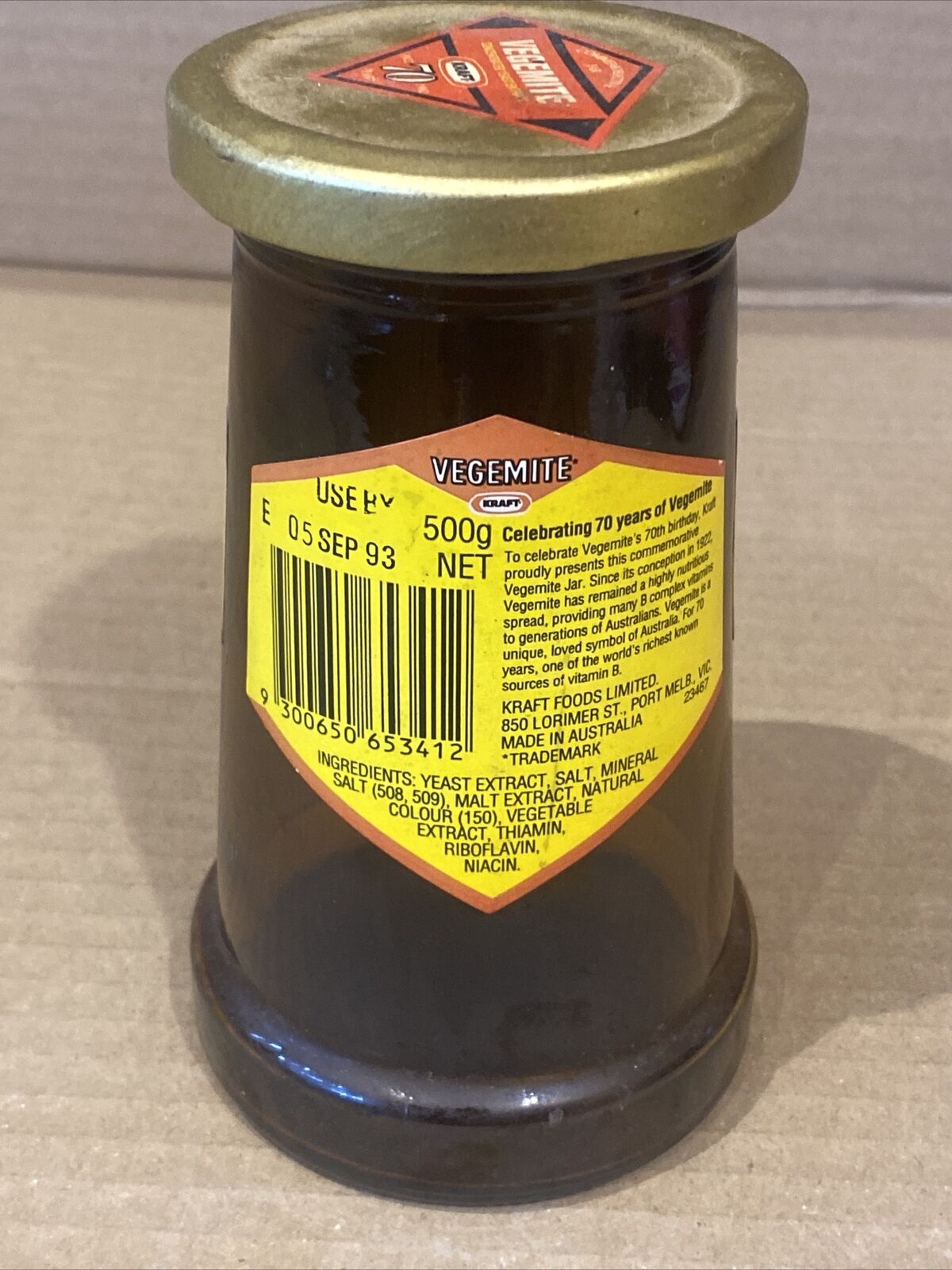 VEGEMITE Commemorative Amber Jar With Lid 70th Anniversary 1992 14cm Collectable