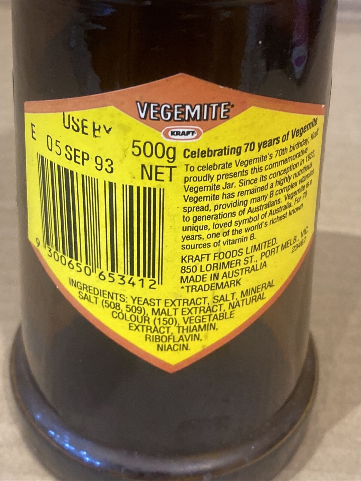 VEGEMITE Commemorative Amber Jar With Lid 70th Anniversary 1992 14cm Collectable