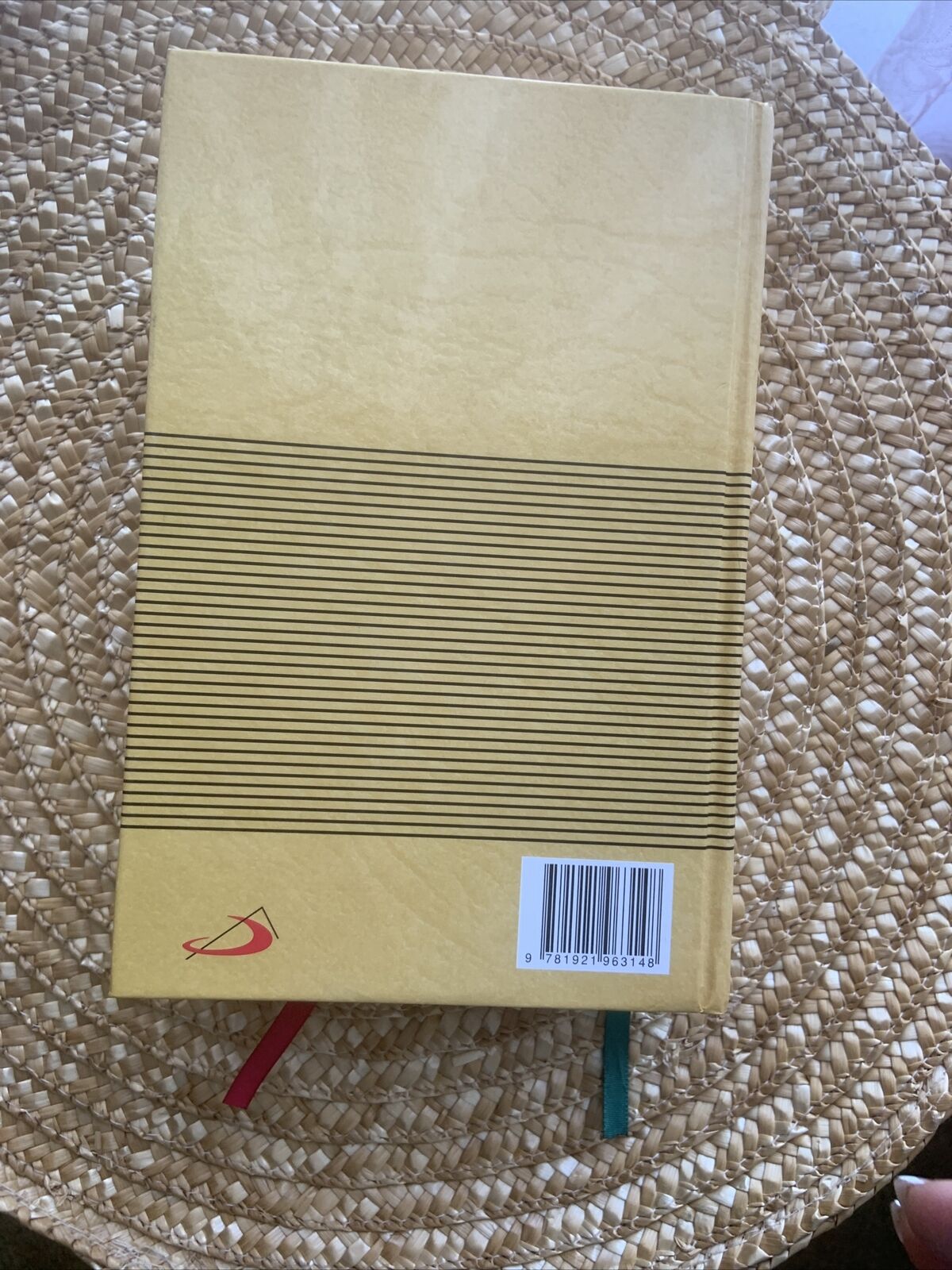 THE NEW COMMUNITY BIBLE Catholic Edition HC 2012 Fine Paper 2 Ribbons Beautiful