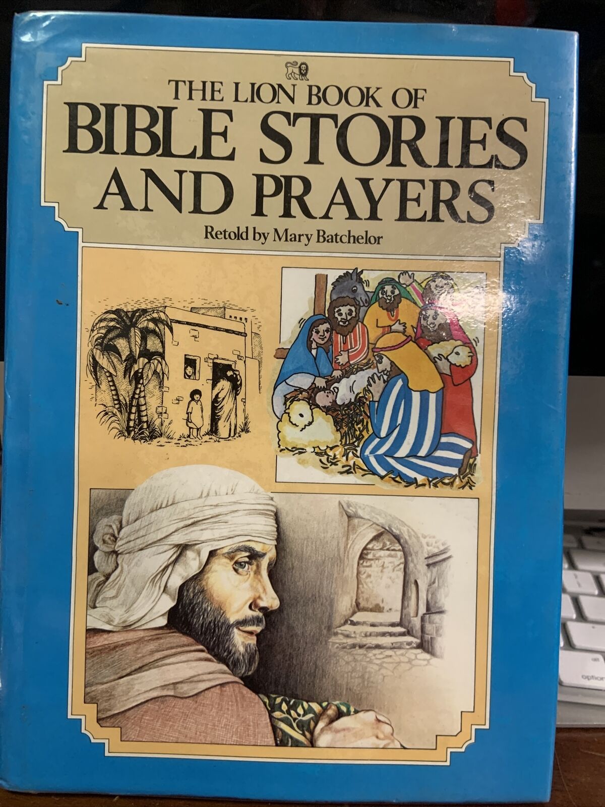 THE LION BOOK of BIBLE Stories Prayers Mary Batchelor Kids Picture Book 1980 HC