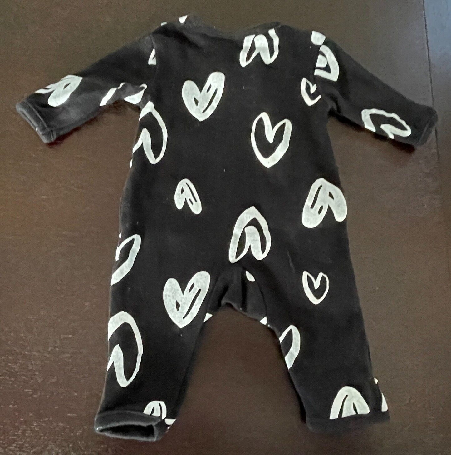 Grey BONDS & TINY LITTLE MONSTERS Rompers Black White Heart Print Size 0000
