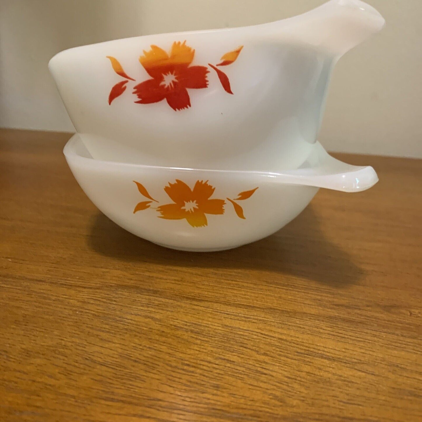 New CROWN CORNING 2x Bowls Ramekins Opal Milk Glass Orange Flower & Leaf Pattern