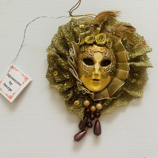 Venetian Hanging Ornament 7cm Gold MASQUERADE MASK Beautiful Pottery Charm Italy