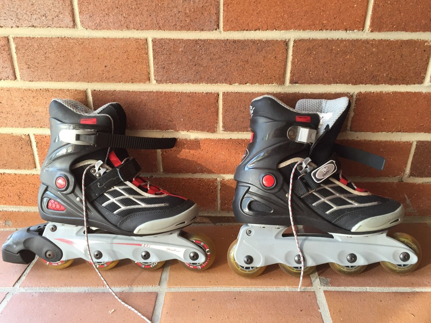 ROLLER SKATES SIZE 6 | 39 SKATES Brand Outdoor Sports