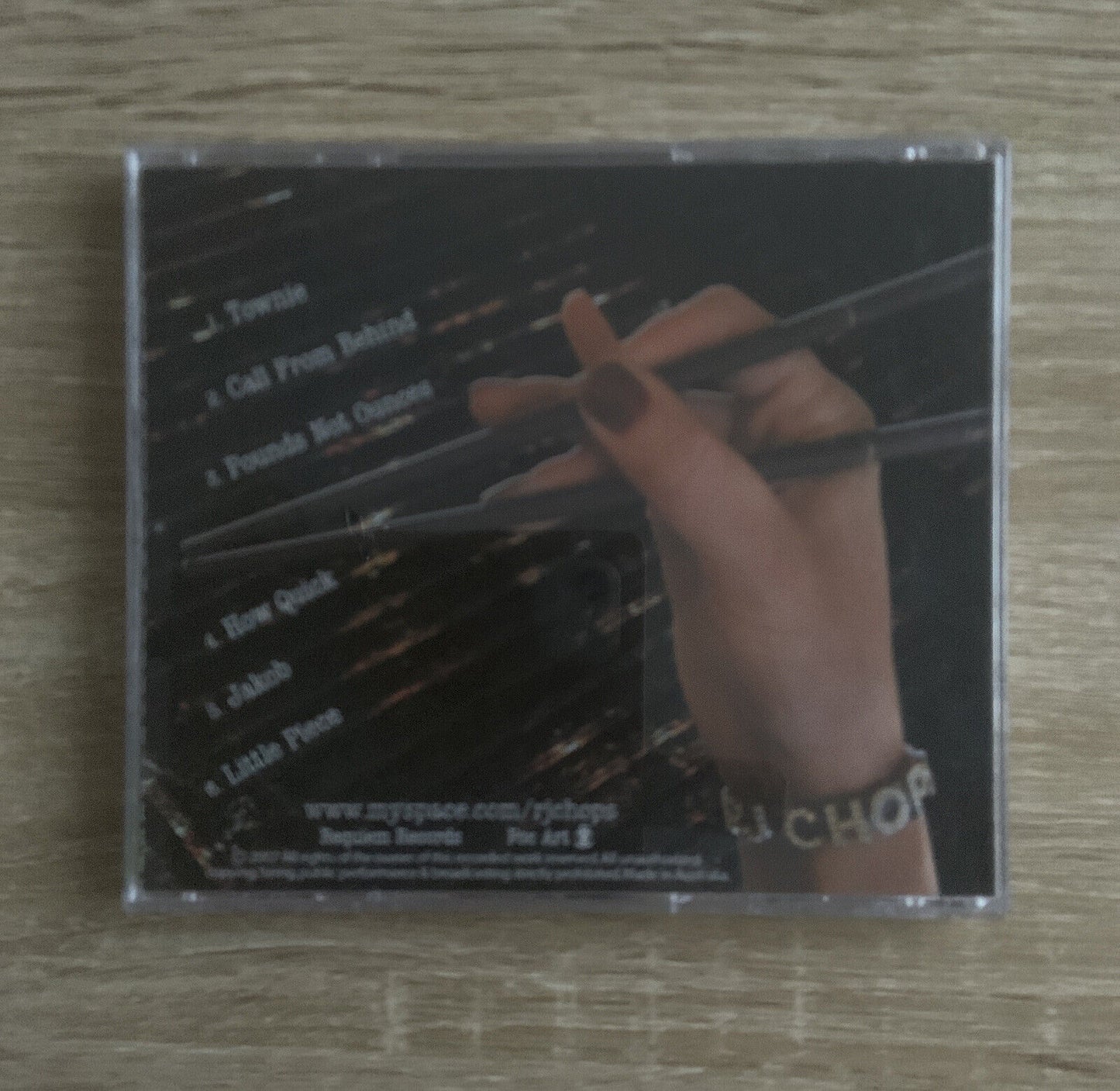 CD R J Chops TASTE THE CHOP Moderate Course Language Aussie Folk