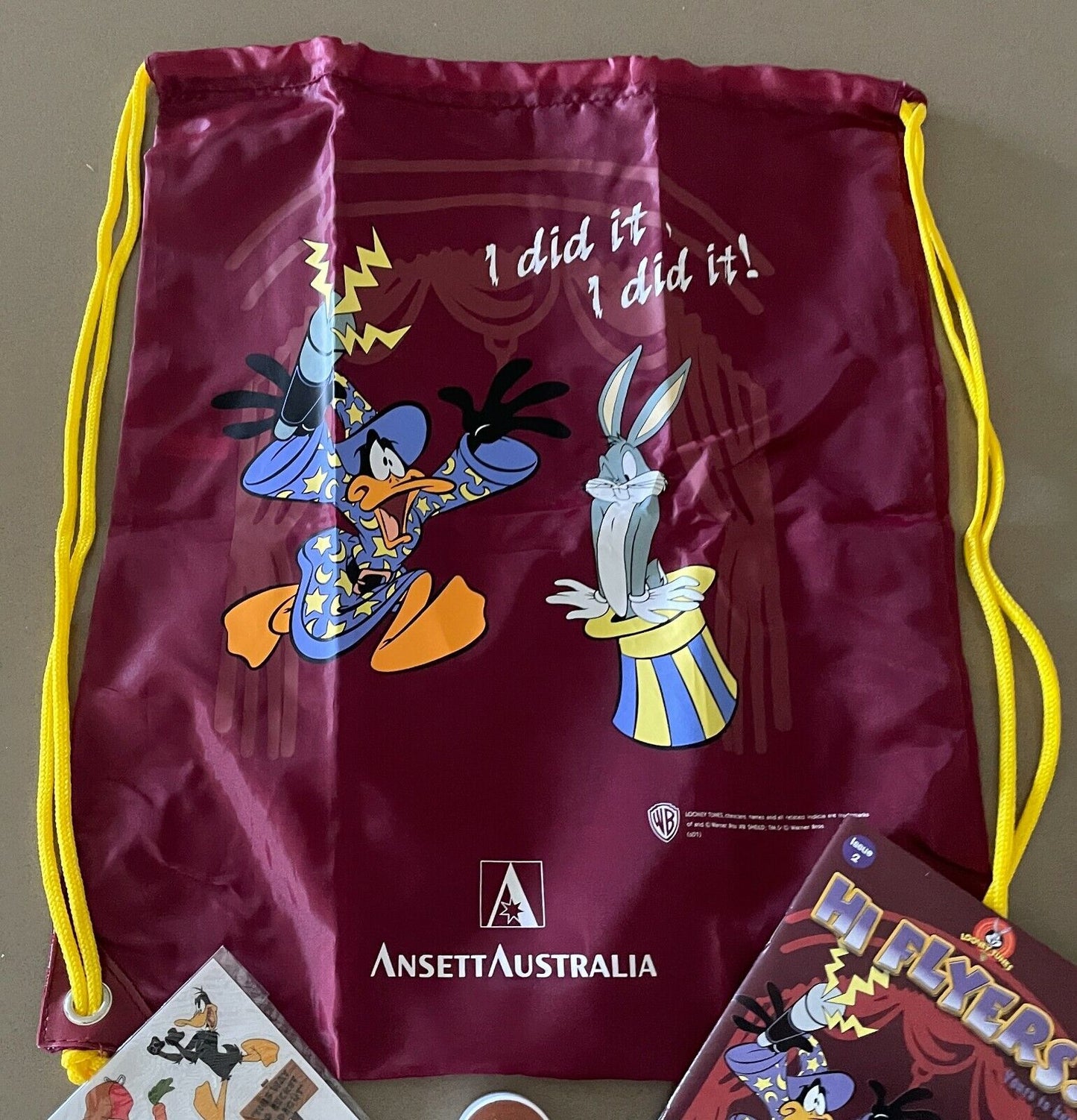 New Vintage ANSETT AUSTRALIA Kids Back Pack Activity Pack Warner Bros Theme