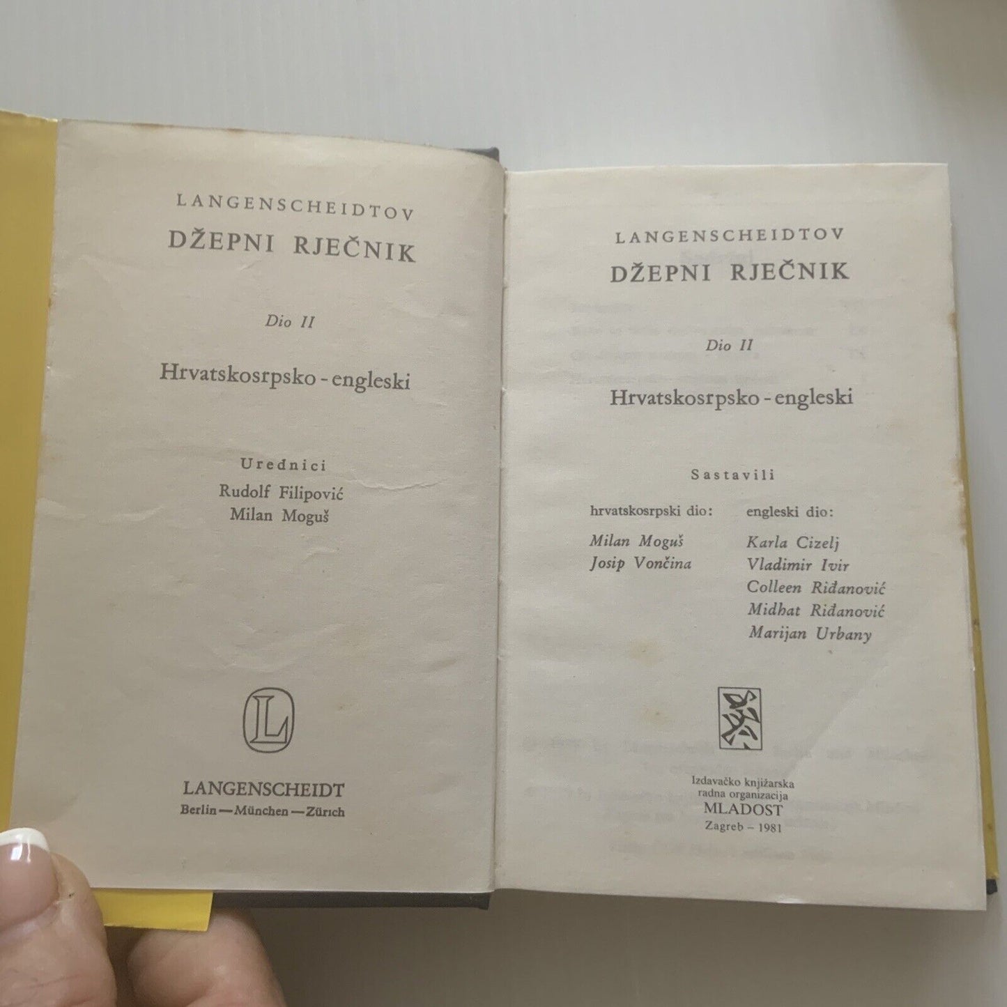 English Croatian Langenscheidt Mladost Hrvatskosrpsko Engleski Džepni Rječnik