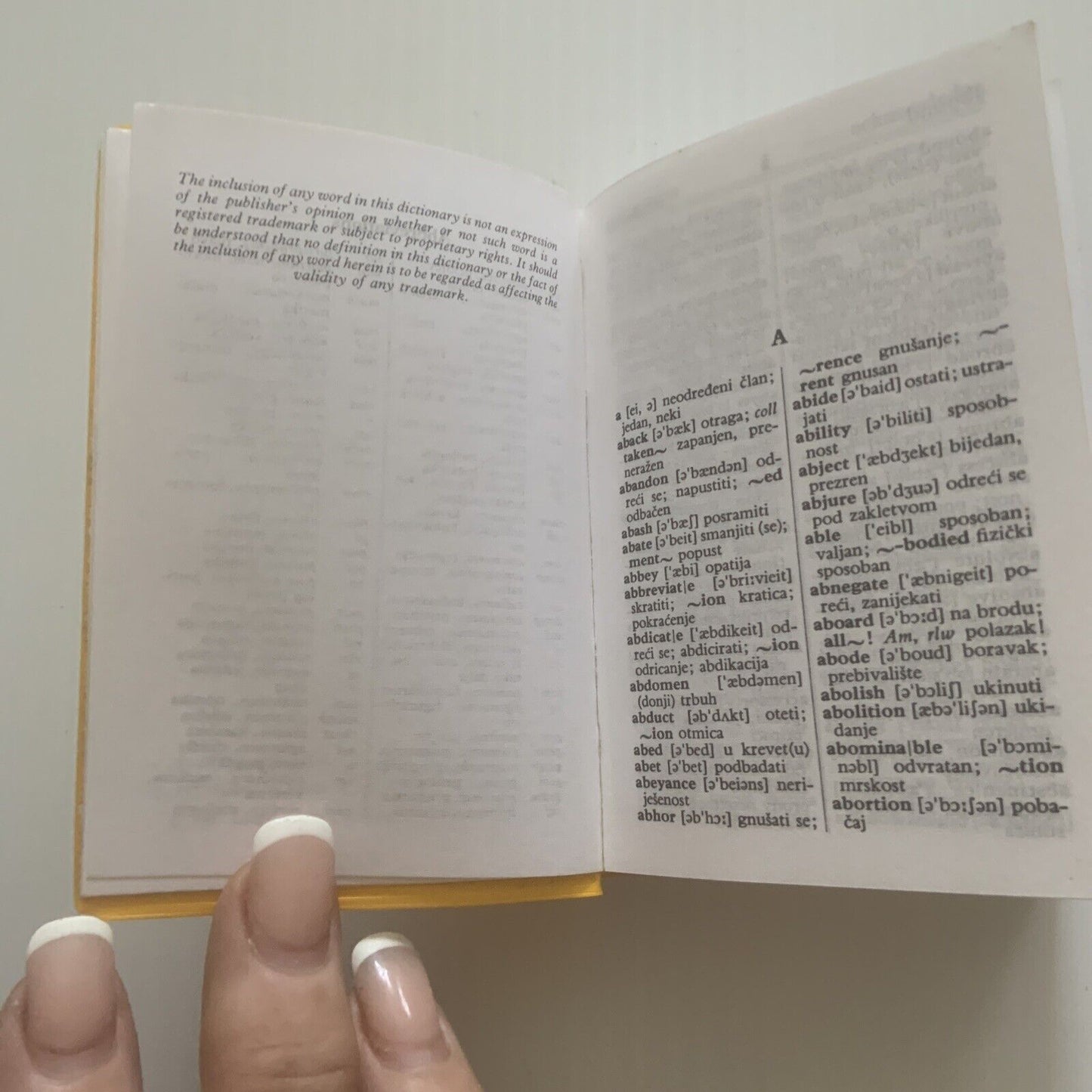 Langenscheidts Universal Dictionary Croatian English English Croatian Pocketbook