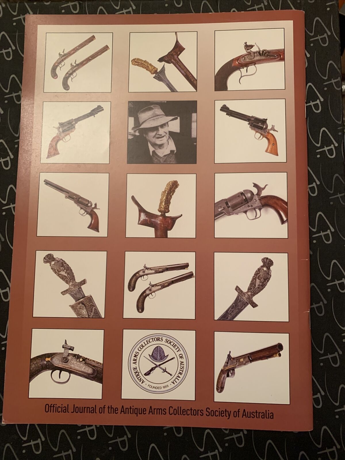 ARMS CAVALCADE Official Journal Antique Arms Collectors Australia Sept 2017 PB