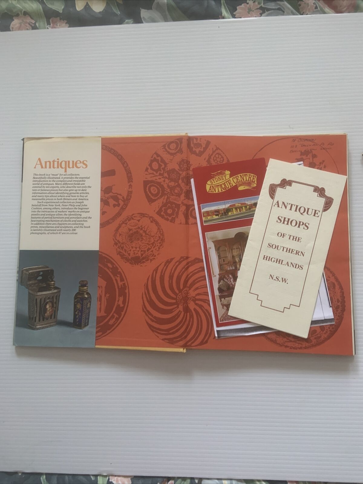 ANTIQUES A POPULAR GUIDE TO ANTIQUES FOR EVERYONE By Peter Philp HC DJ