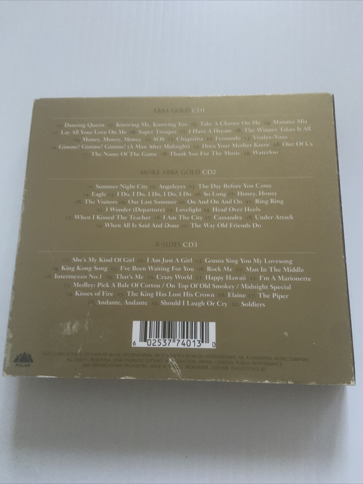 CD ABBA ‎GOLD Greatest Hits 40th Anniversary Edition 3 Disc Set Worn Cover