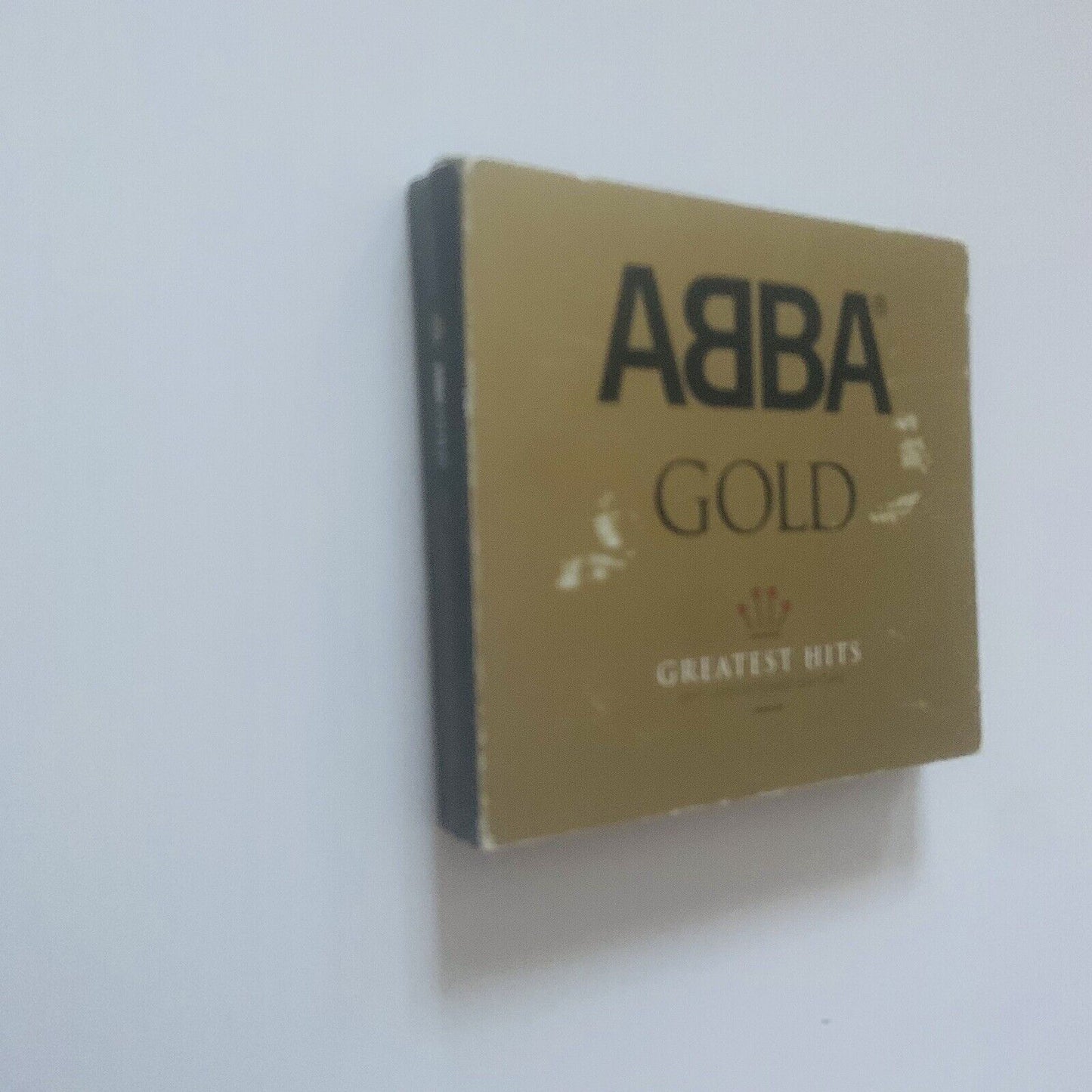 CD ABBA ‎GOLD Greatest Hits 40th Anniversary Edition 3 Disc Set Worn Cover