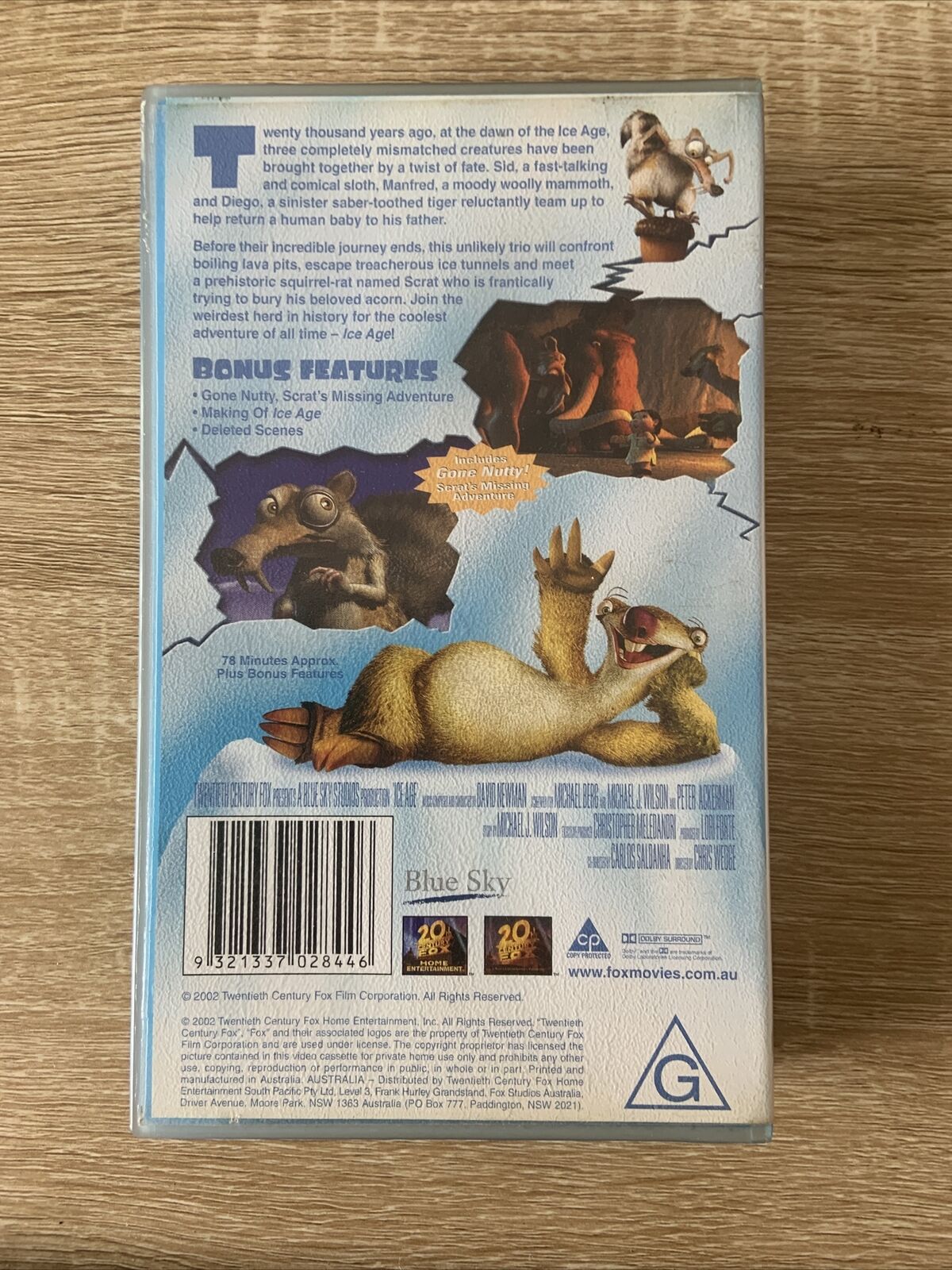 VHS ICE AGE 2002 Family Movie Ray Romano John Leguizamo Denis Leary Jack Black