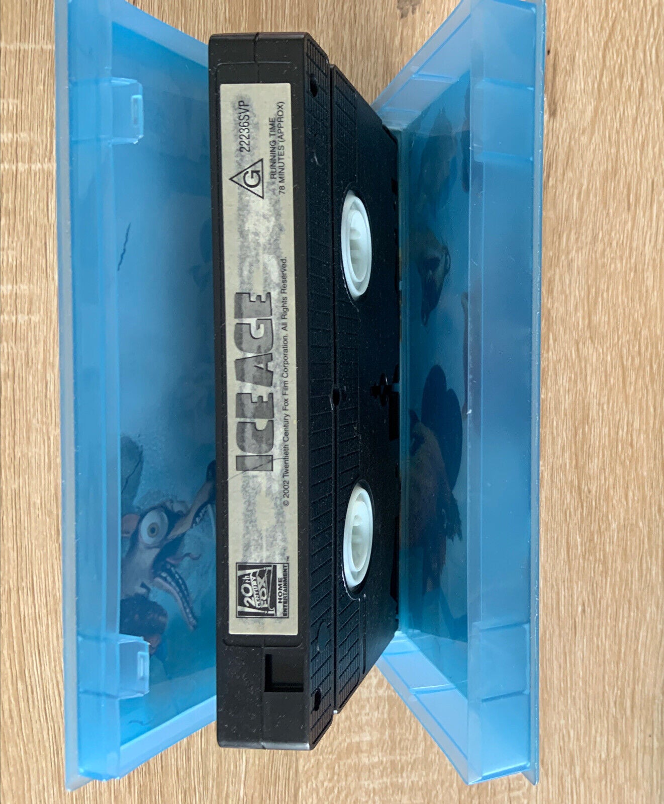 VHS ICE AGE 2002 Family Movie Ray Romano John Leguizamo Denis Leary Jack Black