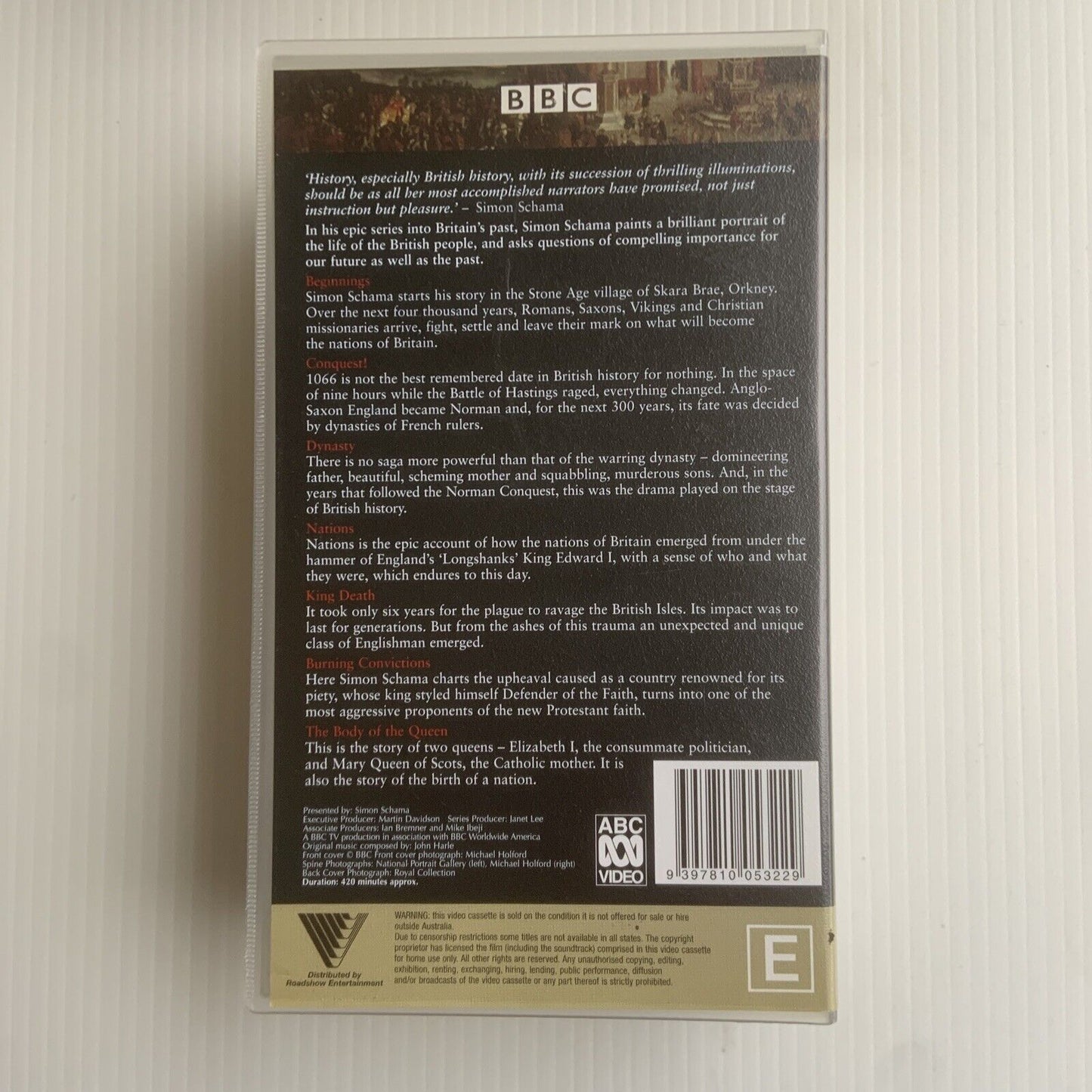 VHS Simon Schama A History of Britain Vol1 1  3000 BC 1603 AD 2 x  Video Box Set