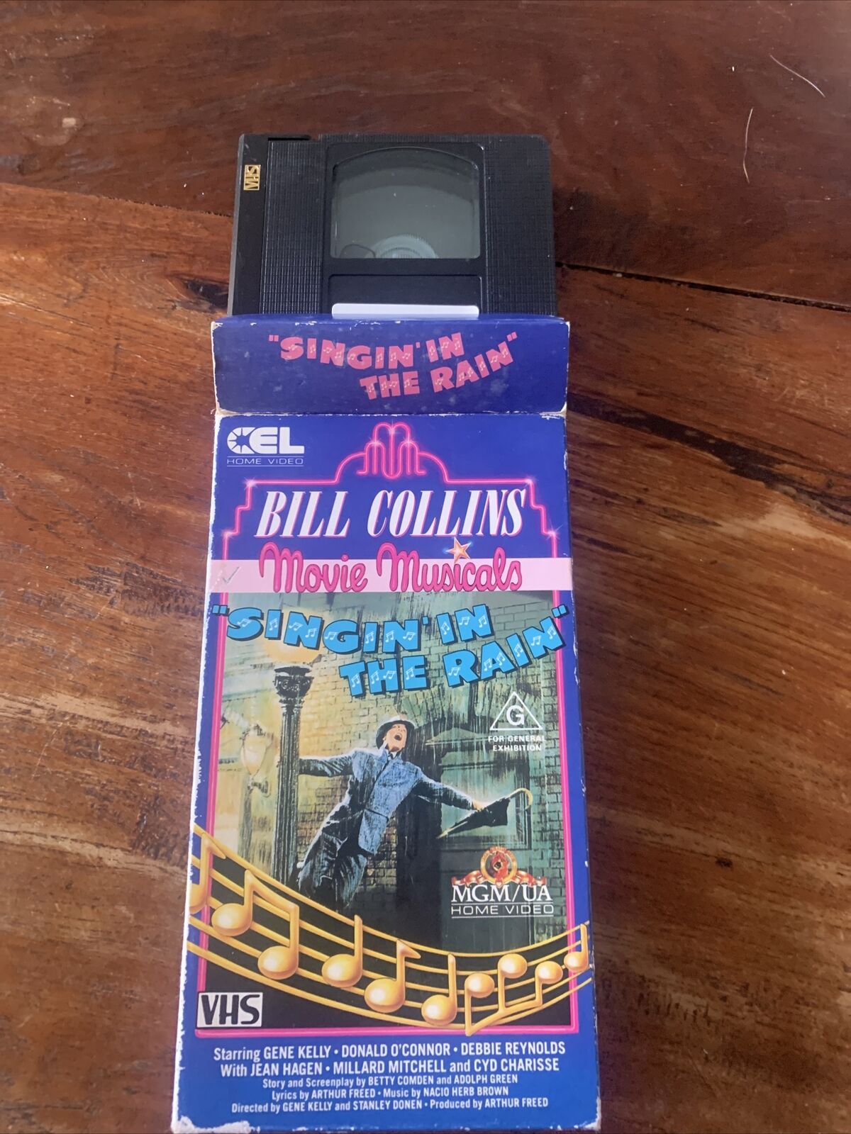 Vintage VHS Singin' In The Rain Bill Collins Movie Musicals Video Tape Box 1952