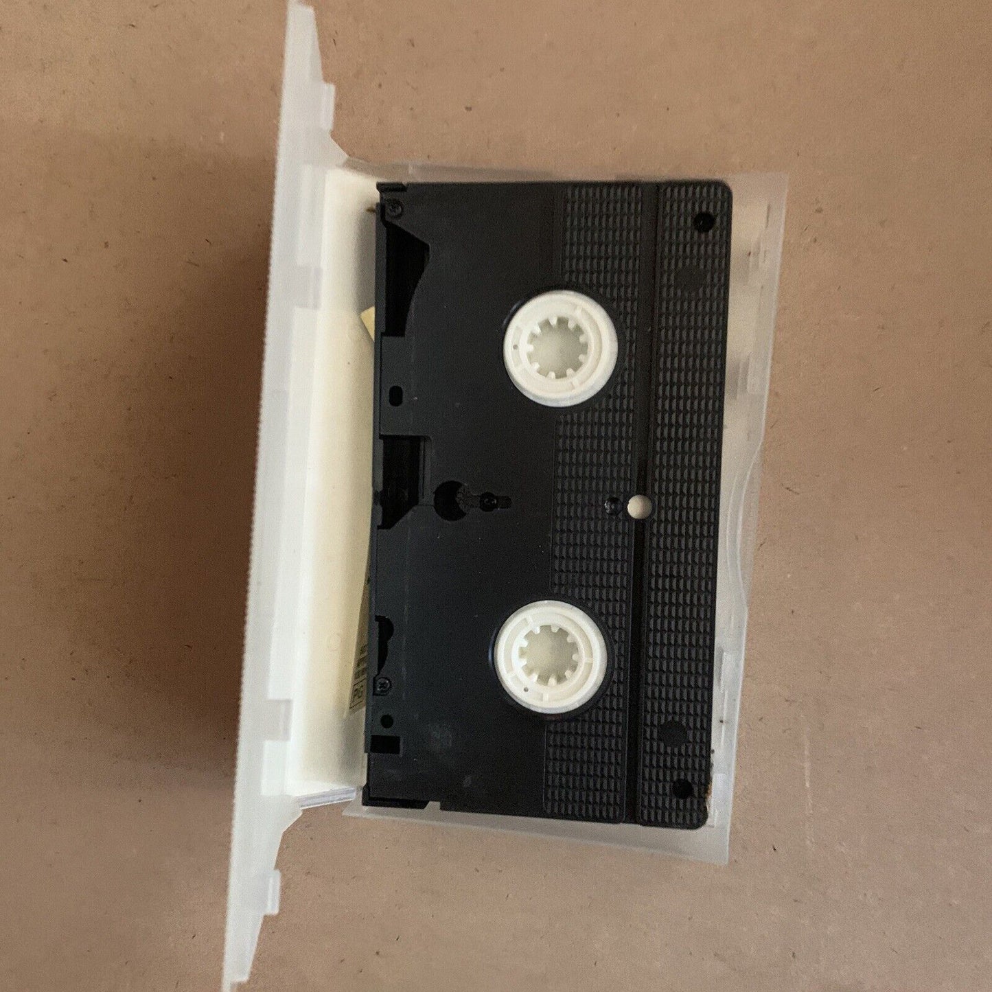 Vintage VHS REBECCA Video Cassette Tape Hollywood Lawrence Olivier Joan Fontaine