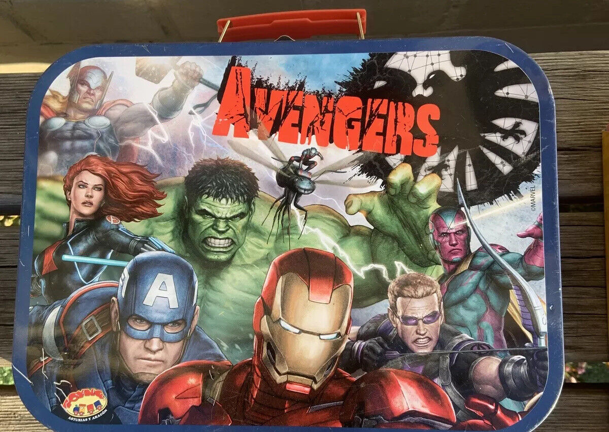 Jigsaw Puzzle MARVEL AVENGERS Lunchbox 2018 Collectors  Pressed Metal Lunch Box