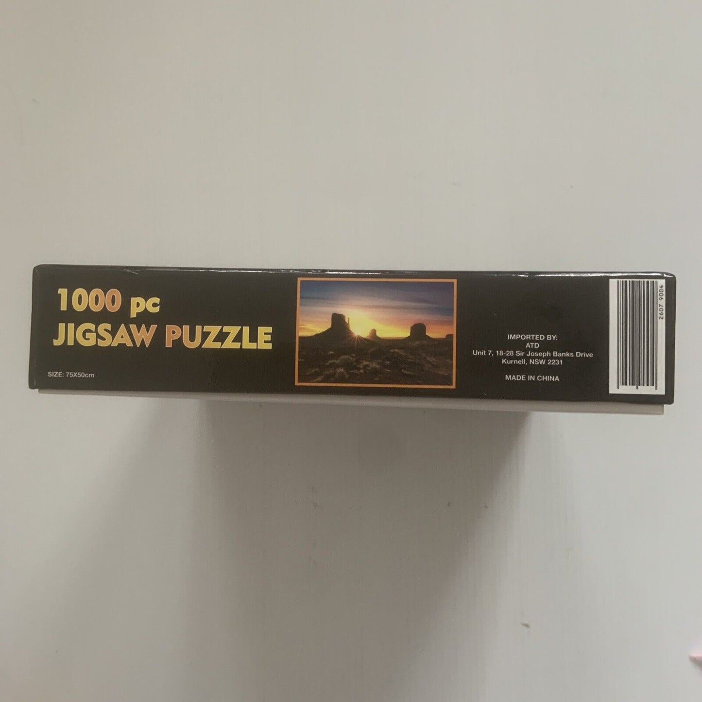 Jigsaw Puzzle MONUMENT VALLEY 1000pc Landscape Sunrise New Imported Gift Box