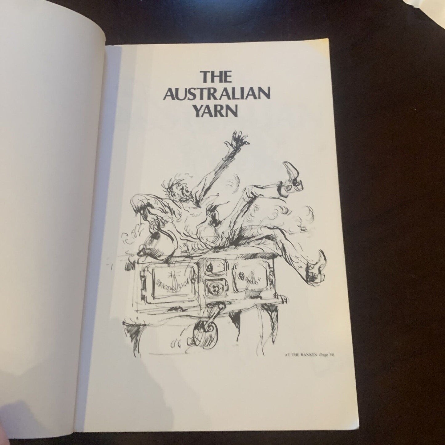 PB THE AUSTRALIAN YARN By Ron Edwards Book Australian Humour Wit 1982 Inscribed