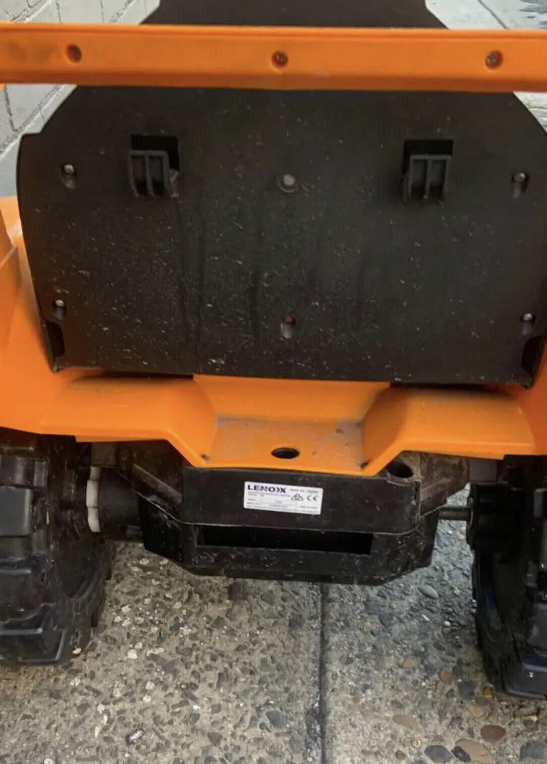 Kids LENOX STRENGTH HEAVY DUTY  CAR - not working can be pushed or repaired