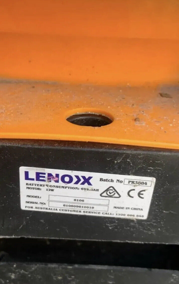 Kids LENOX STRENGTH HEAVY DUTY  CAR - not working can be pushed or repaired