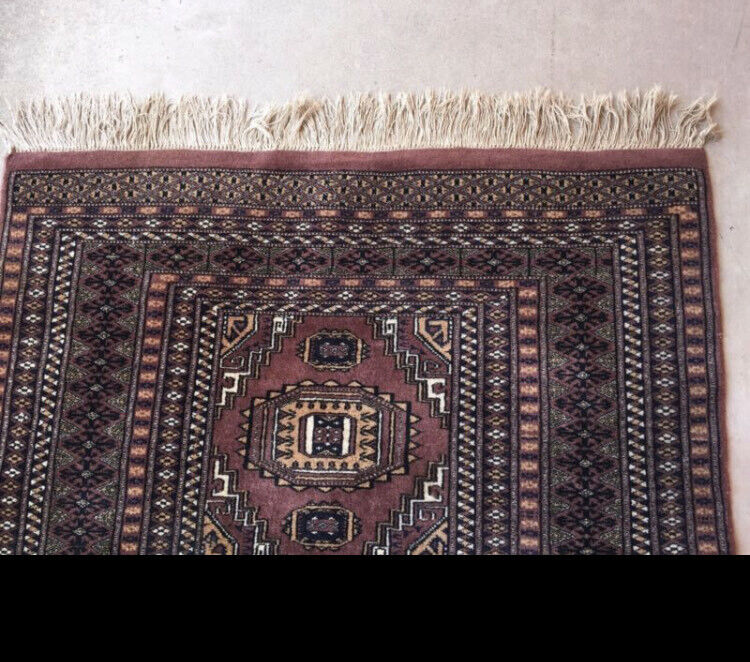 PAKISTANI Handmade Floor RUG Turkish Persian style fringed minor fraying on edge