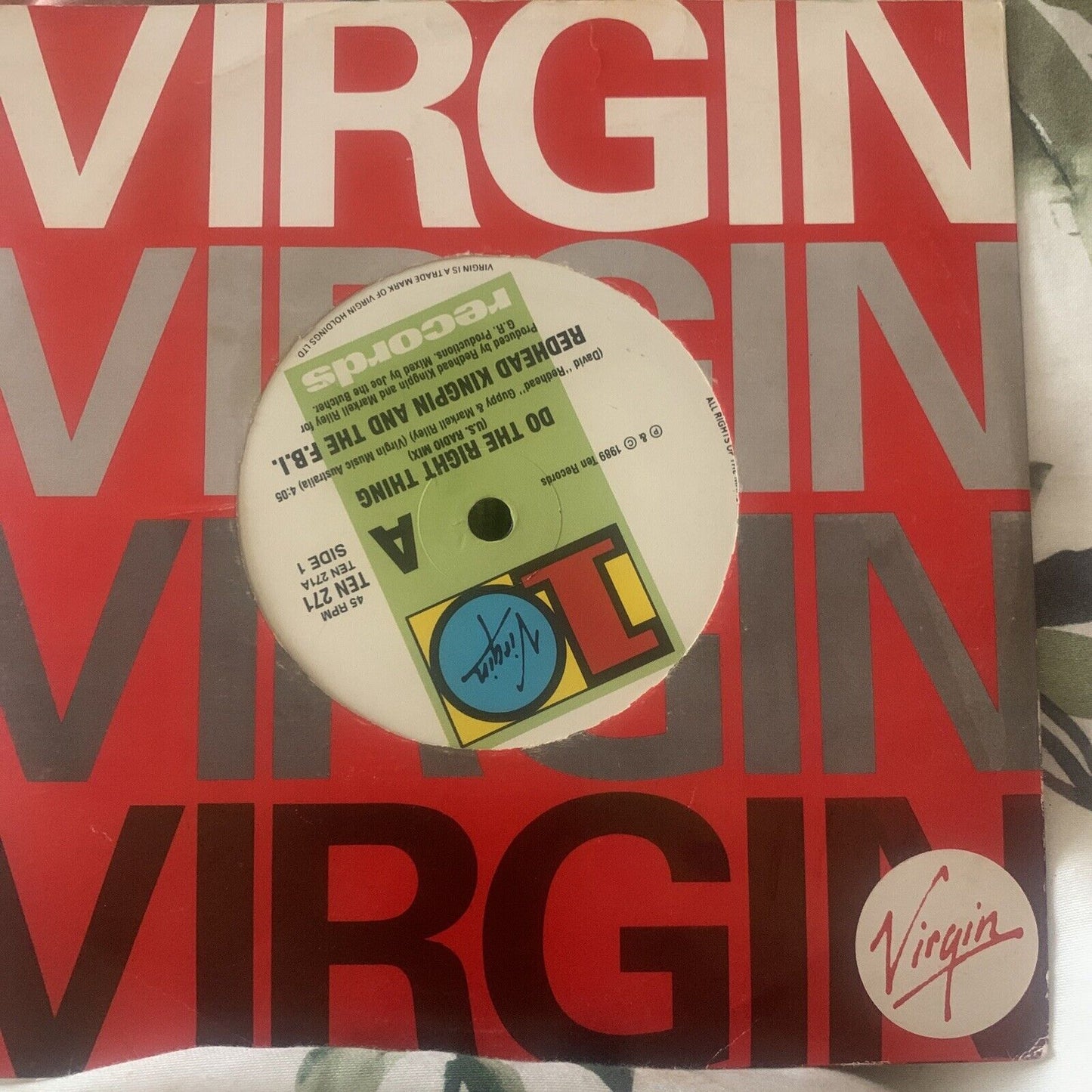7’’ Vinyl REDHEAD KINGPIN And The F.B.I. A Shade of Red  Do The Right Thing