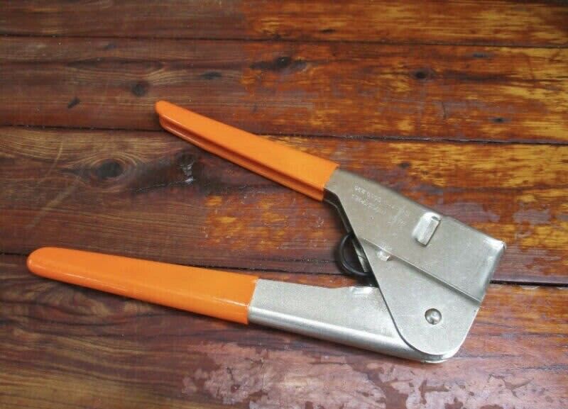 Vintage MAUN INDUSTRIES RIVET GUN TOOL 5012-230 England Hansa