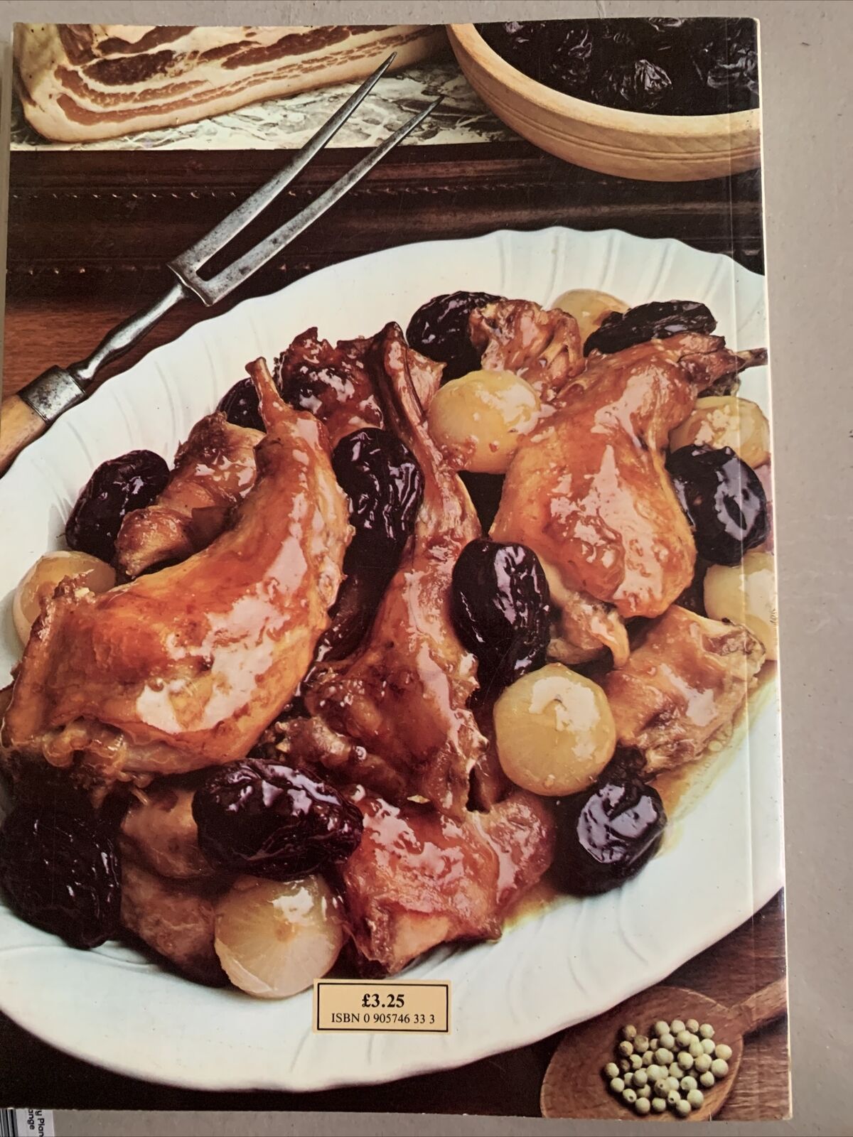 Cookbook CLASSIC FRENCH KITCHEN 4  Tempting Ways With Poultry & Game PB 1981
