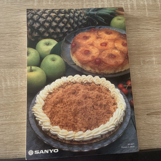 Cookbook MICROWAVE MIRACLES Nolene Warren Sanyo Electric SF4871  Japan PB 1980s