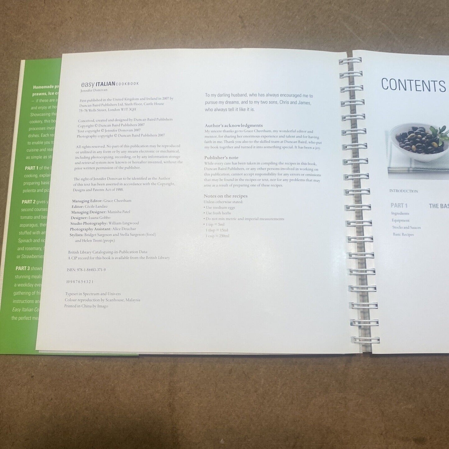 Cookbook EASY ITALIAN The Step by step Guide to Deliciously Easy Italian + CD PB