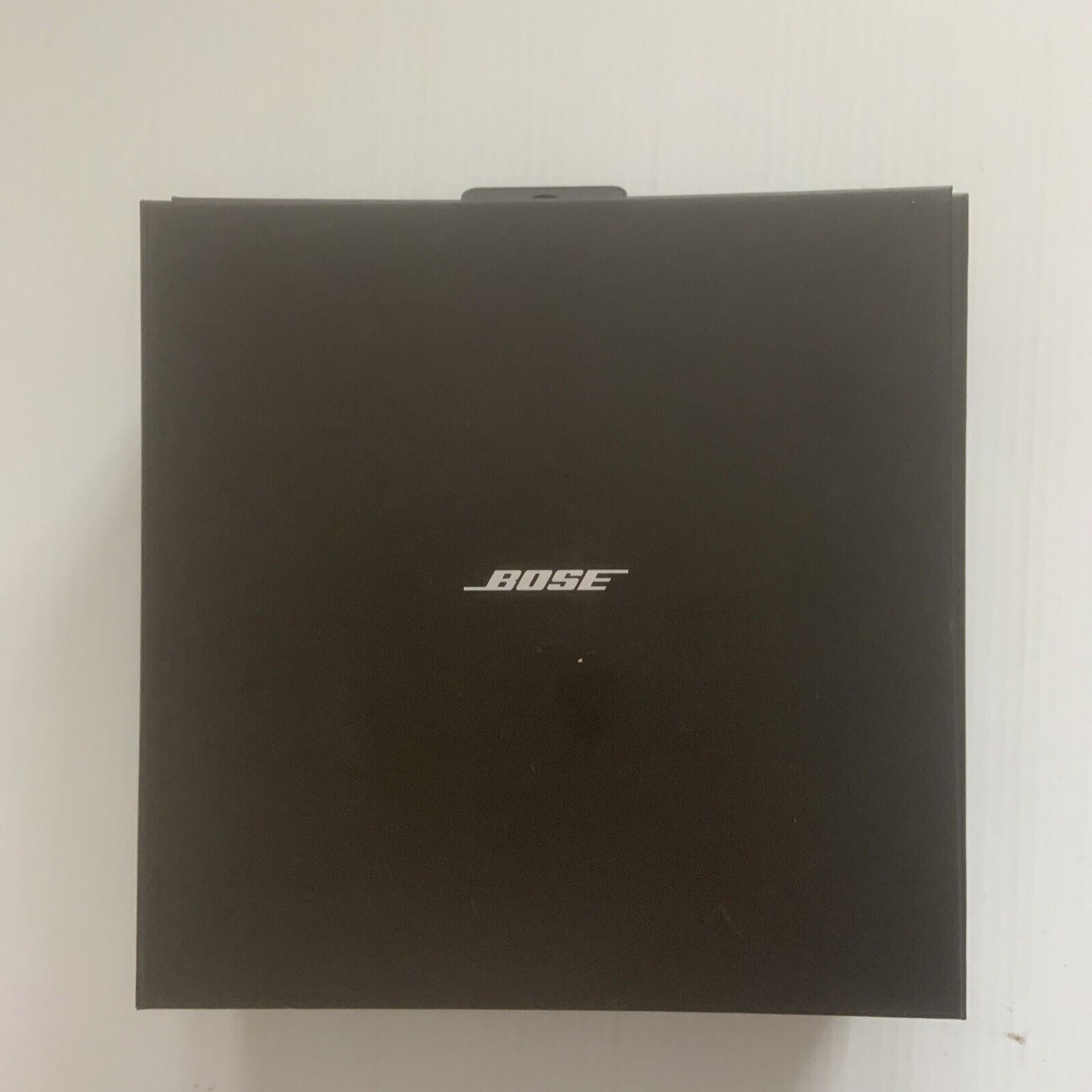 EMPTY BOX Bose® QuietControl 30 Wireless Noise Cancellation Headphones