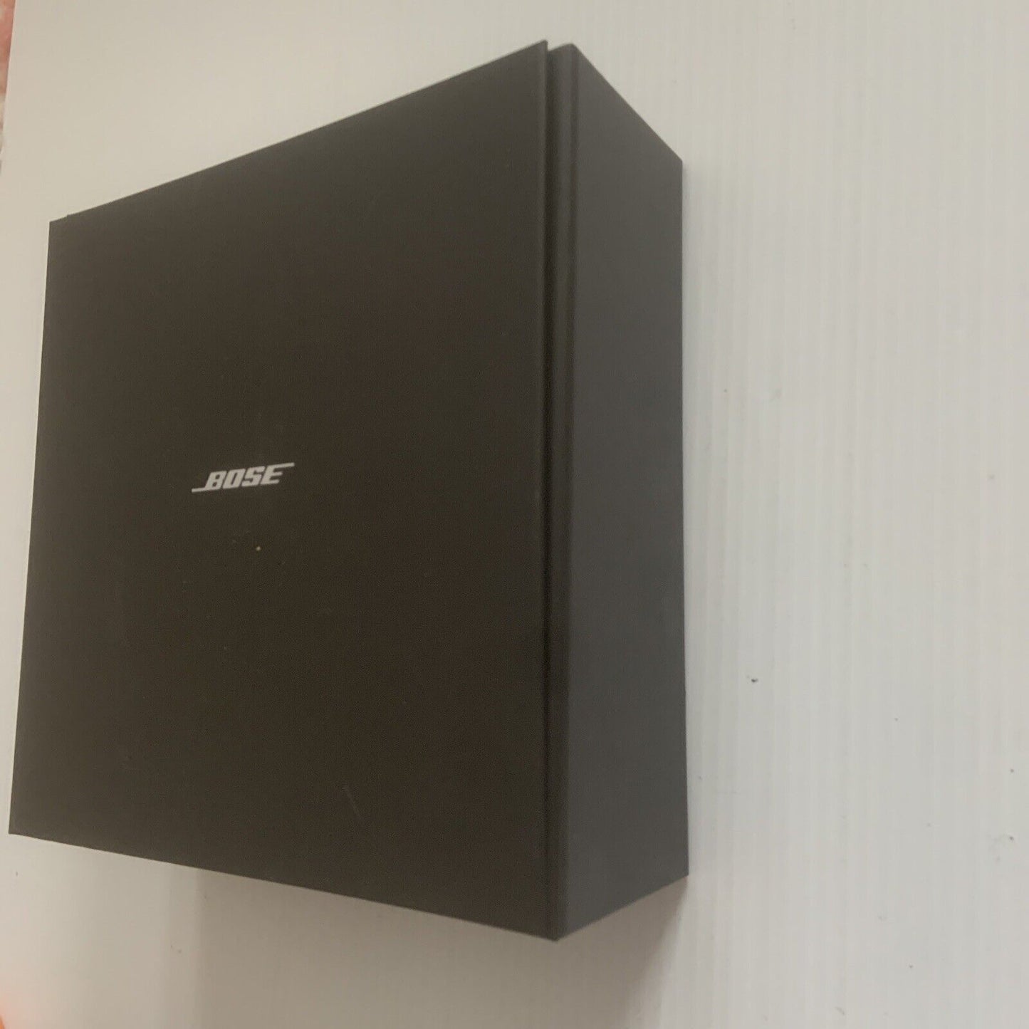 EMPTY BOX Bose® QuietControl 30 Wireless Noise Cancellation Headphones