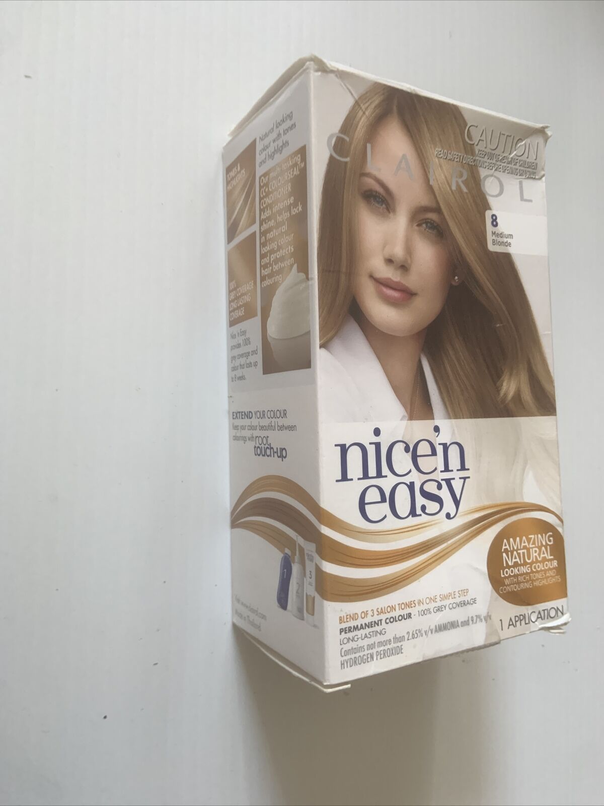 CLAIROL Nice 'N Easy 8 Natural Medium Blonde Permanent Colour Hair Dye Kit New