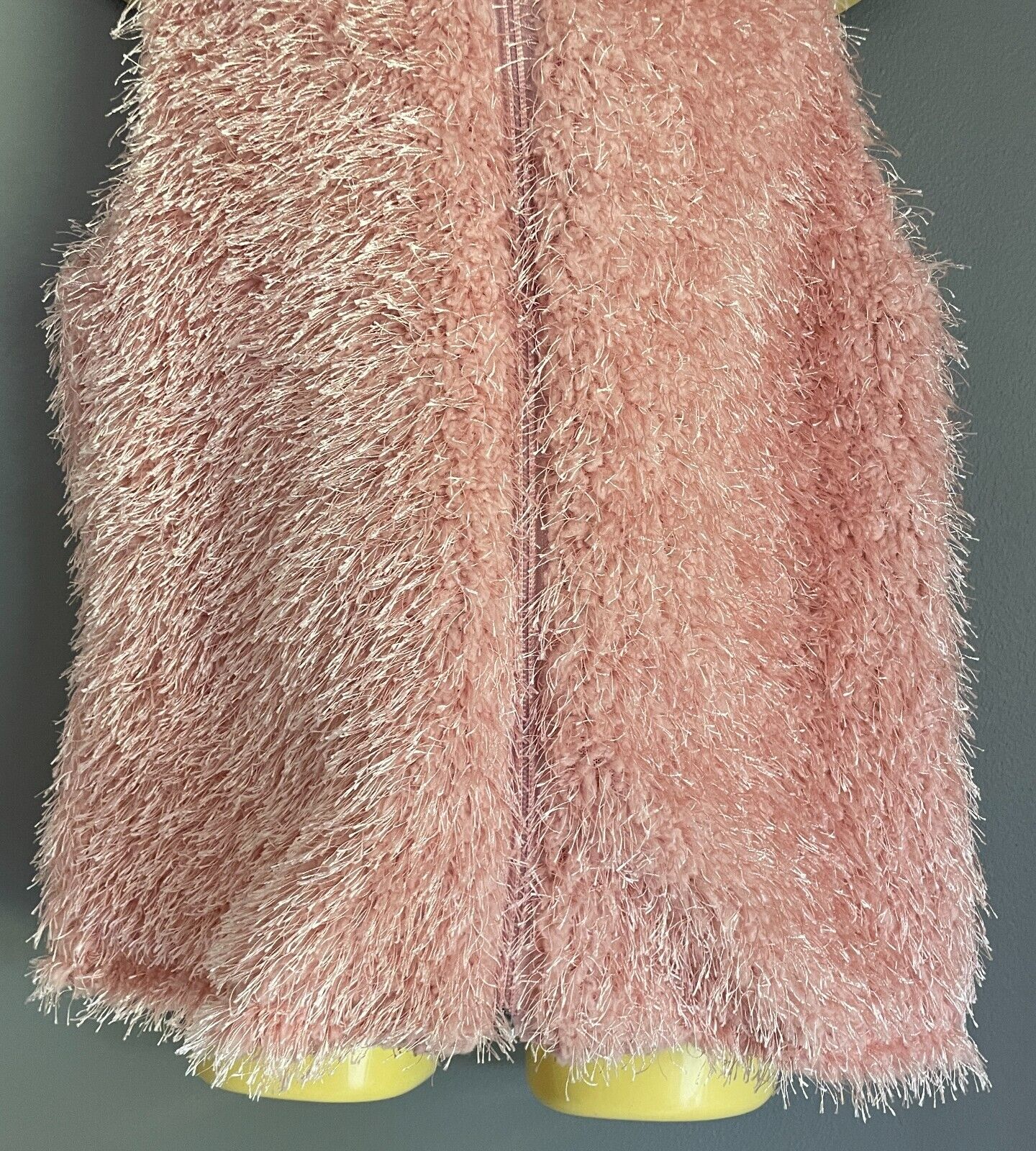 STEVIE&ME  Zip Front Gilet Blush Pink Sleeveless Long Hair Yarn Sz 12 Tween Girl