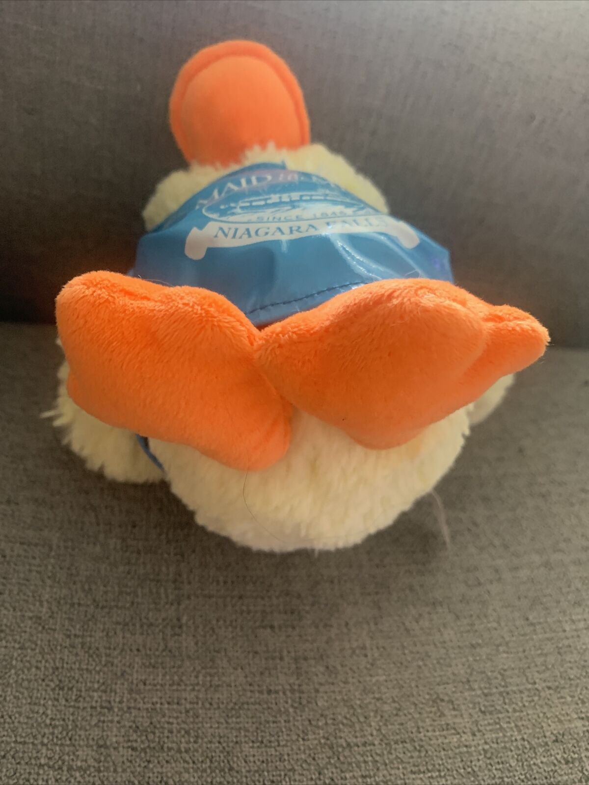 Plush Toy MAID OF THE MIST Duck Purrfection by MJC Niagara Falls w/Raincoat 1992