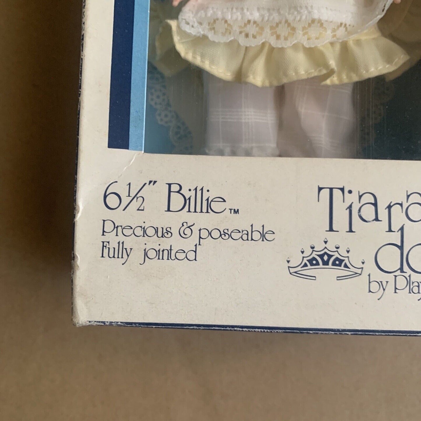 Doll BILLIIE Playmates Tiara 6 1/2" Posable Blonde Yellow Dress Hat Vintage 1981