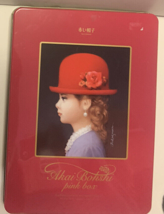 Metal Tin AKAI BOHSHI 2018 Japan Biscuit Hot Pink Red Hat Rose Lady  35x25x5cm