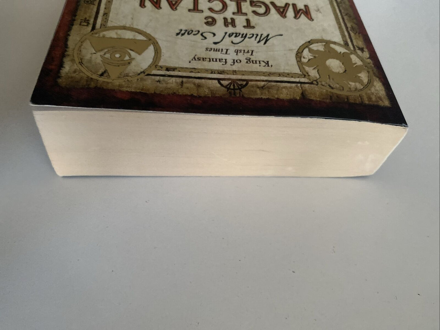 PB THE MAGICIAN Michael Scott The Secrets of The Immortal Nicholas Flamel 2008