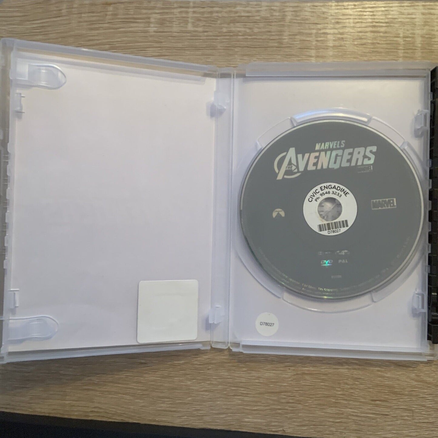 DVD MARVEL'S THE AVENGERS Superhero Action Adventure Robert Downey Jnr Chris Eva
