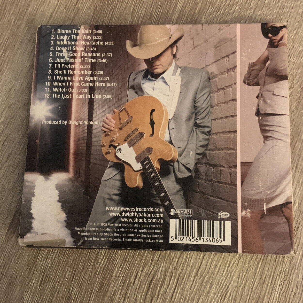 CD Dwight Yoakam  Blame the Vain Audio Digipak Country Music