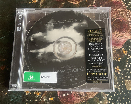 CD & DVD TWILIGHT NEW MOON Motion Picture Soundtrack 2009 No Cover Page