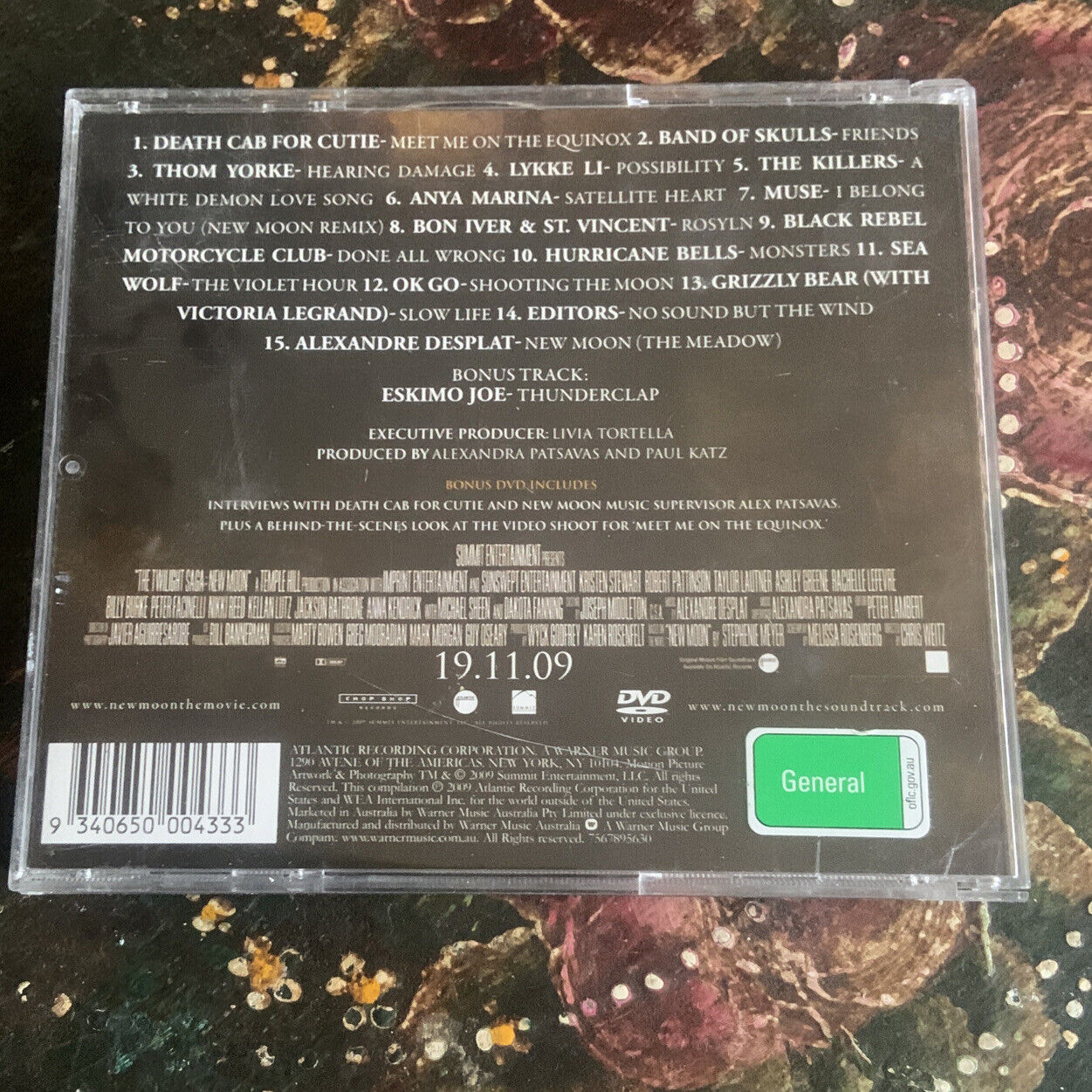 CD & DVD TWILIGHT NEW MOON Motion Picture Soundtrack 2009 No Cover Page