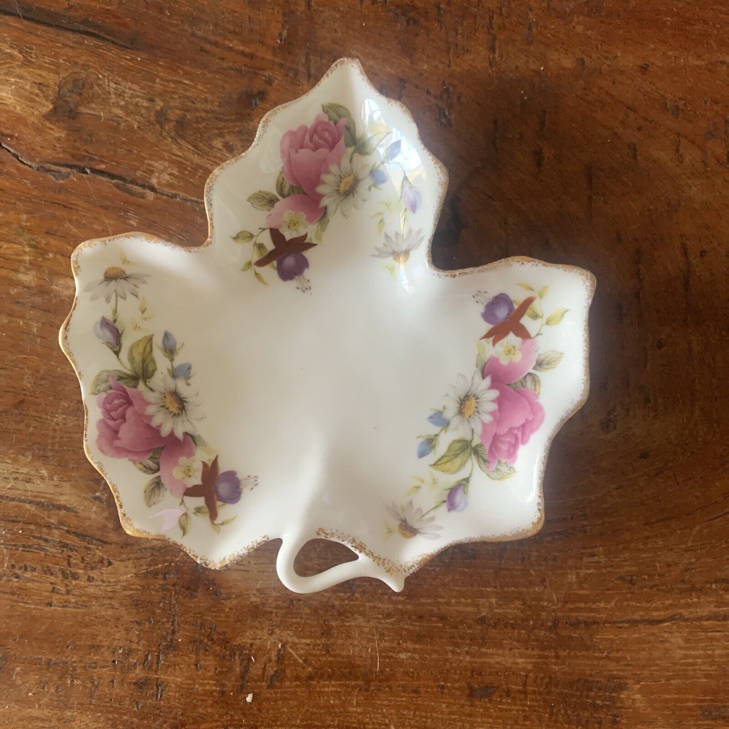 Trinket Dish SUMMER ROSE MCM 13cm Leaf Shaped Fine Bone China TAIWAN Collectable