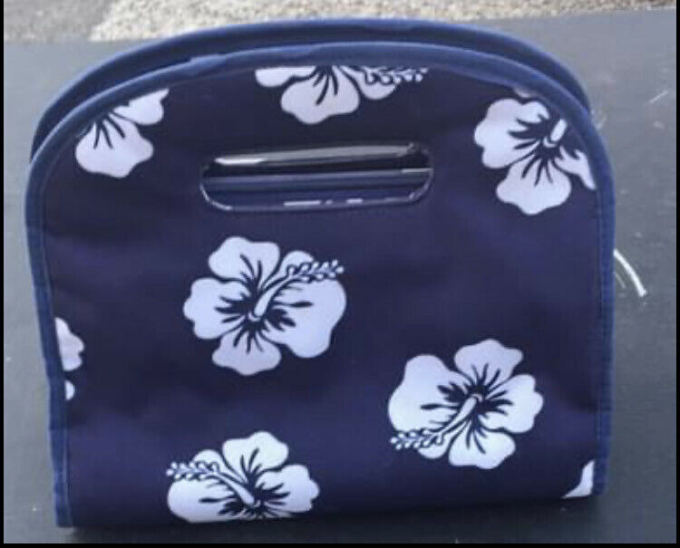 NAVY CANVAS & WHITE HIBISCUS TOILETRY MAKEUP BAG good condition zips