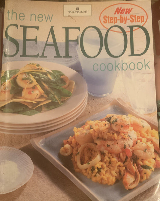 CookBook Woolworths Rare 2001 The NEW SEAFOD Bookazine Recipes Step By Step NEW