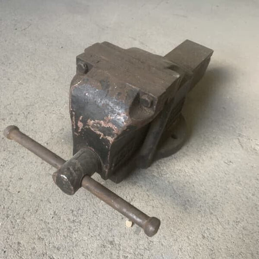 Vintage DAWN 125 Vice Industrial 45x19cm Workbench 25kg Australia PICKUP ONLY