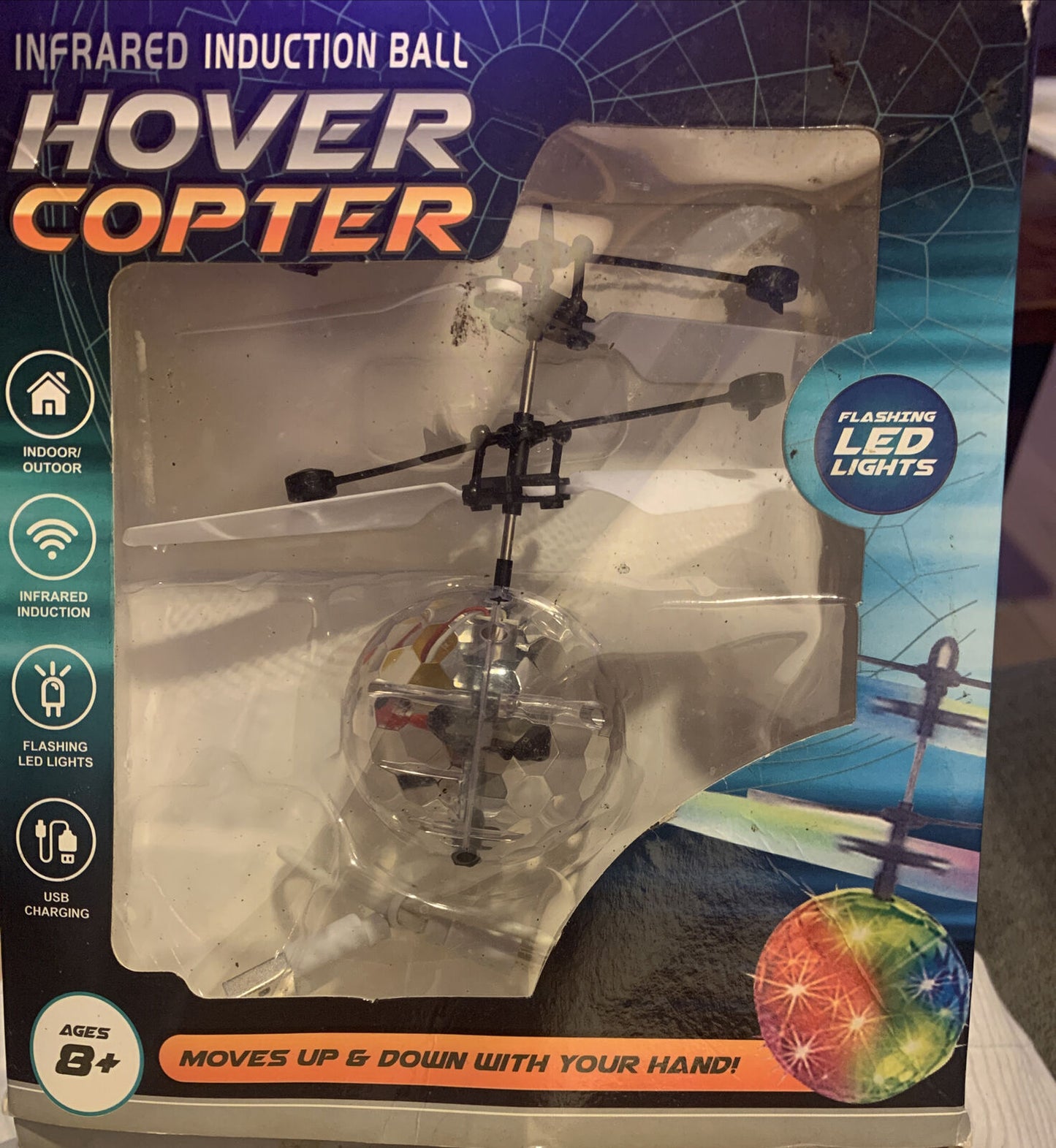 Toy HOVER COPTER Infrared Induction Ball Flying Flashing LED Light Disco Ball 8+